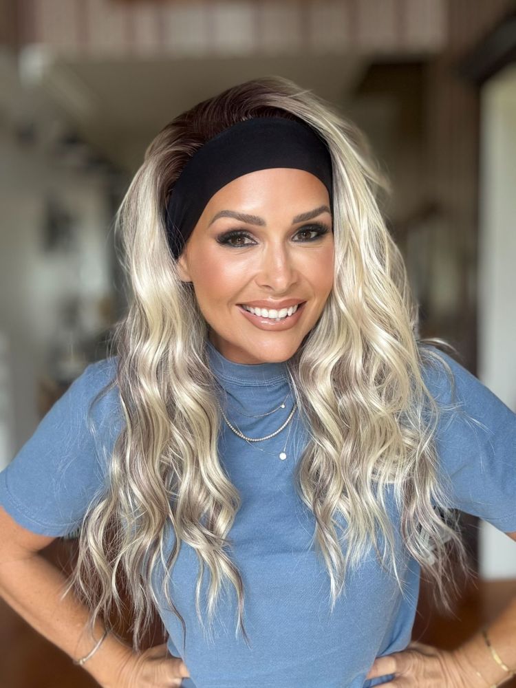 Maya by AISOM Water Wave Highlight Blonde Headband Wig for Women Heat Friendly Synthetic Wig 18 Inches Low Density Wear Go Wig