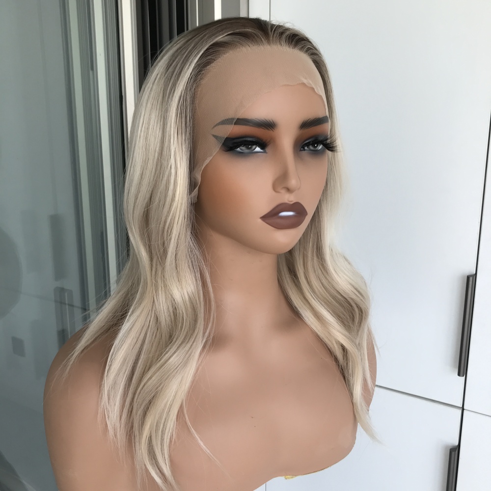 Tori by AISOM Soft Wave 16 Inches Natural Blonde Free Part Synthetic Lace Front Wigs with Scandinavian Hairline Fashion Women Gluless Wig Low Density