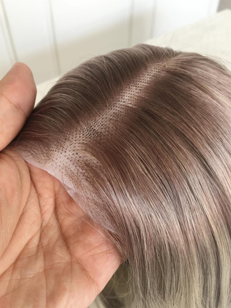 A33 by AISOM Wear And Go Glueless Wigs 16” Layered Straight Synthetic Wig Bright Blonde Highlights Ombre Lace Front Wigs for Women Highlight Wig