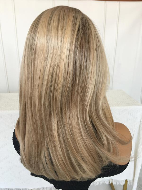 A32 by AISOM Pre Cut 30 seconds to Wear And Go Glueless Wigs 16 inches Layered Straight Synthetic Wig Warm Blonde mix Brown Ready to Wear Wig Daily Use