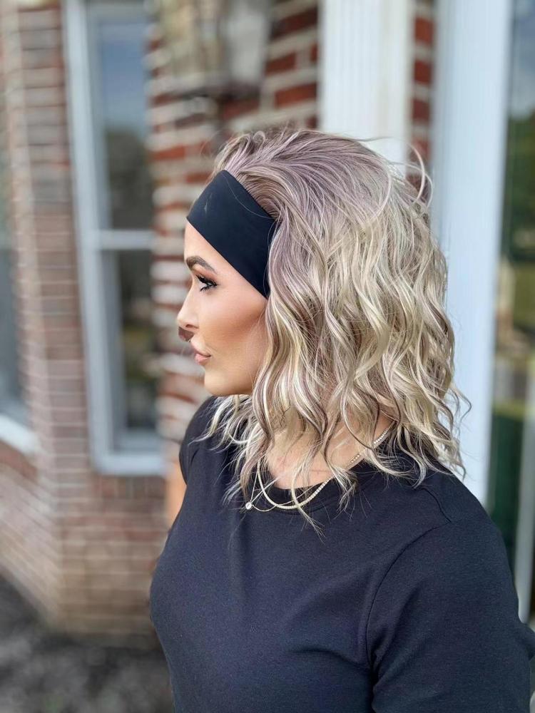 Harper by AISOM Short Water Wave Toasted Beige Headband Wig 12 Inches Easy to Wear Friendl for Beginner Synthetic Hair Low Density