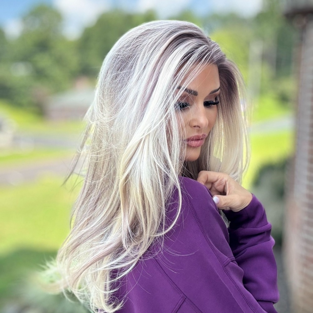A22 by AISOM Bright Blonde Mix Light Brown Layered Straight 20 inches 13*4 Free Part Lace Front Wig Heat Friendly Pre Plucked Women's Wig