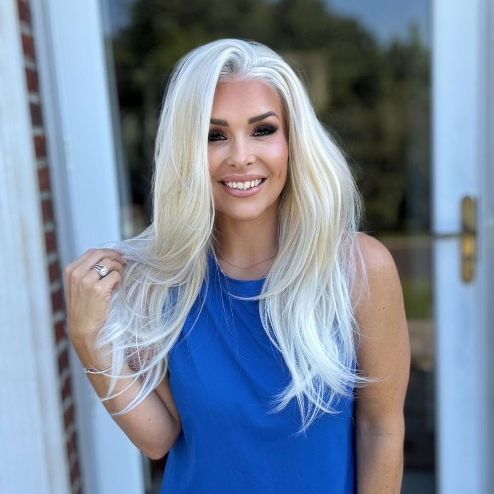 A43 by AISOM 13*6 Glueless Lace Front Wig Pre Plucked Highlight Blonde with White Tips Layered Straight Synthetic Lace Wig for Women