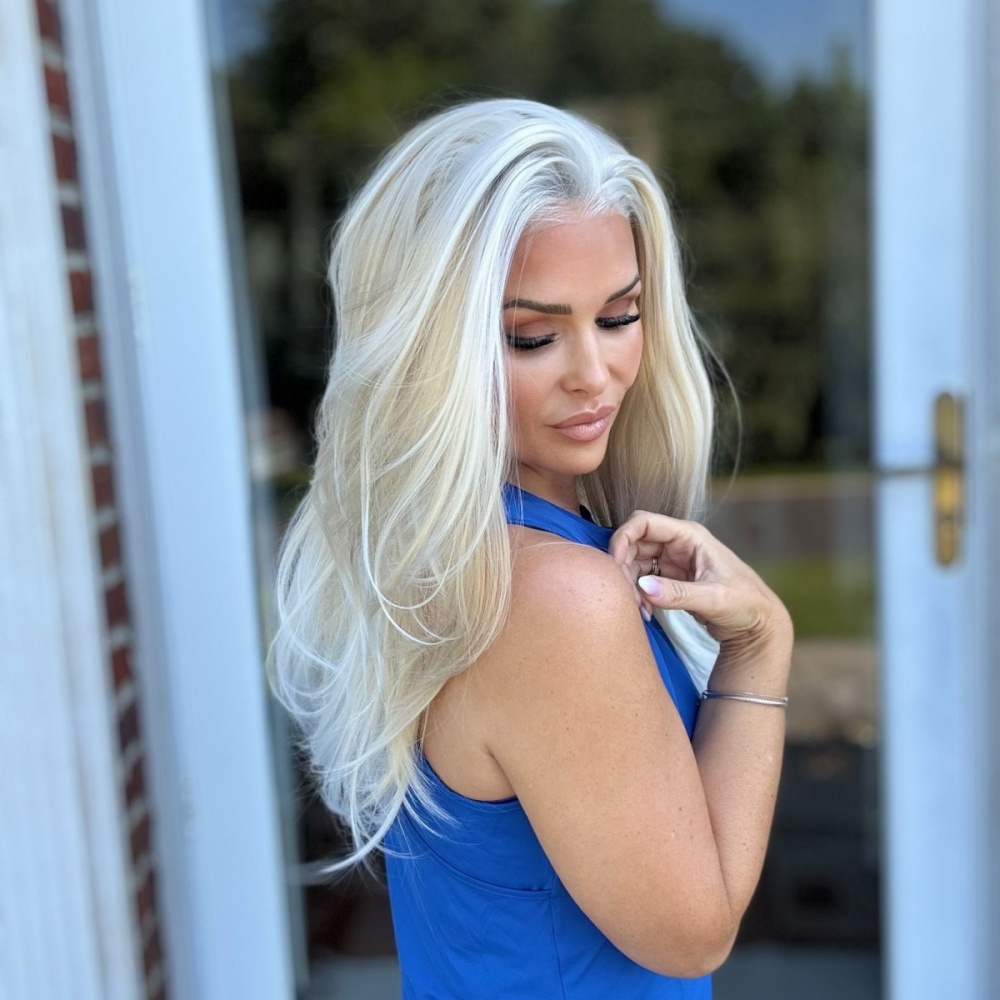 A43 by AISOM 13*6 Glueless Lace Front Wig Pre Plucked Highlight Blonde with White Tips Layered Straight Synthetic Lace Wig for Women