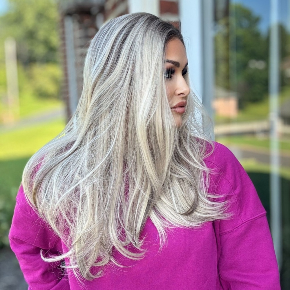 A30 by AISOM Pre Cut Highlight Ash Blonde Layered Wig Pre Plucked Ready to Wear Glueless Women's Wig Natural Looking Heat Friendly