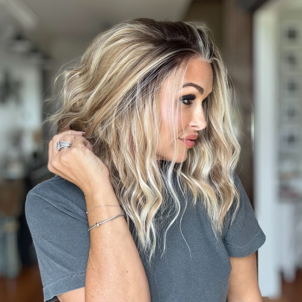 AISOM Chloe Mushroom  Blonde  Short Water Wave