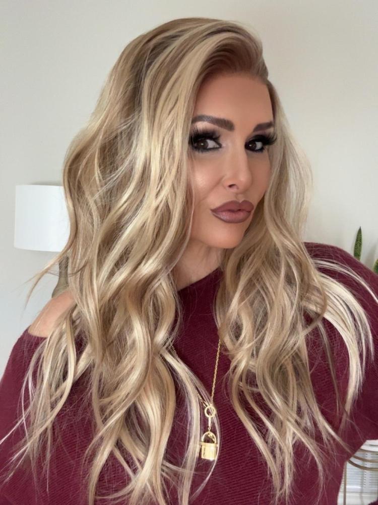 AISOM Selina Warm Blonde Long Wave Free Part Lace Front Wig 20" Heat Friendly Synthetic Wig Low Density Glueless Daily Use