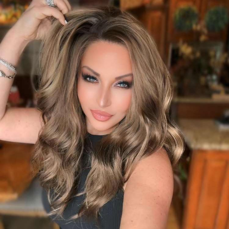 AISOM Rina Beige Brunette Body Wave