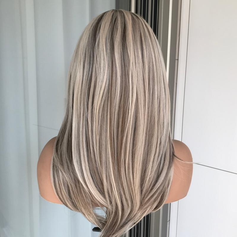 AISOM Freya Ash Blonde mix Brown Layered Straight