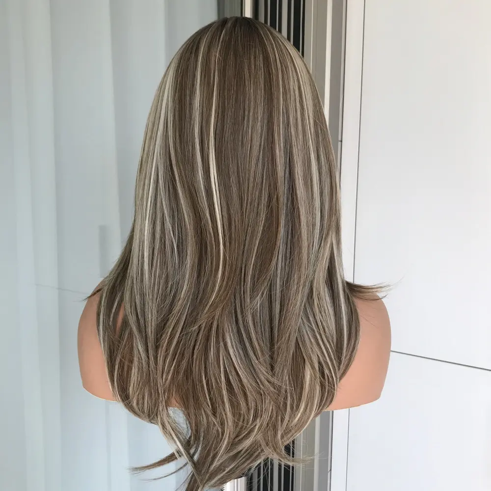 AISOM Jenna Iced Latte Layered Straight