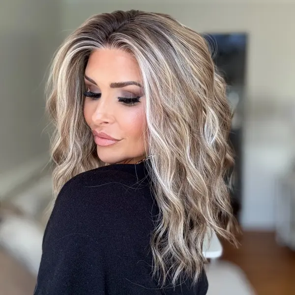 AISOM Chloe Hazelnut Short Water Wave