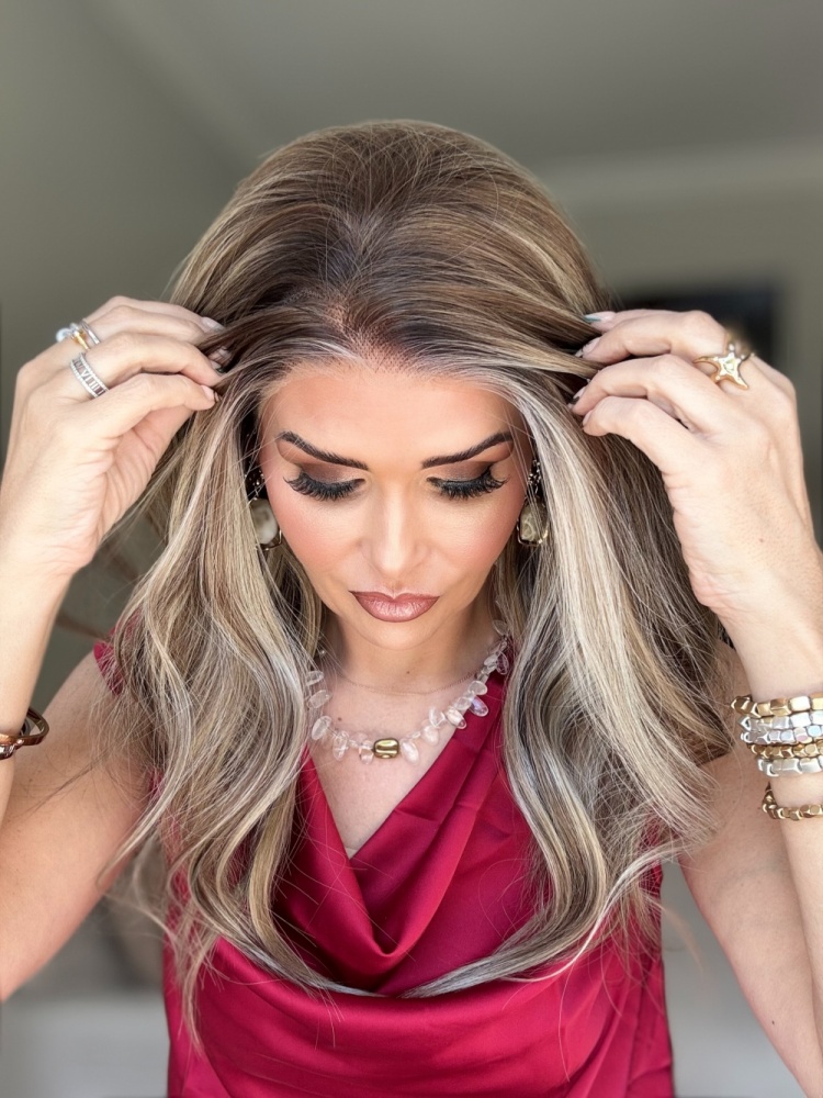 AISOM Tori Beige Dark Blonde Melt Soft Natural Water