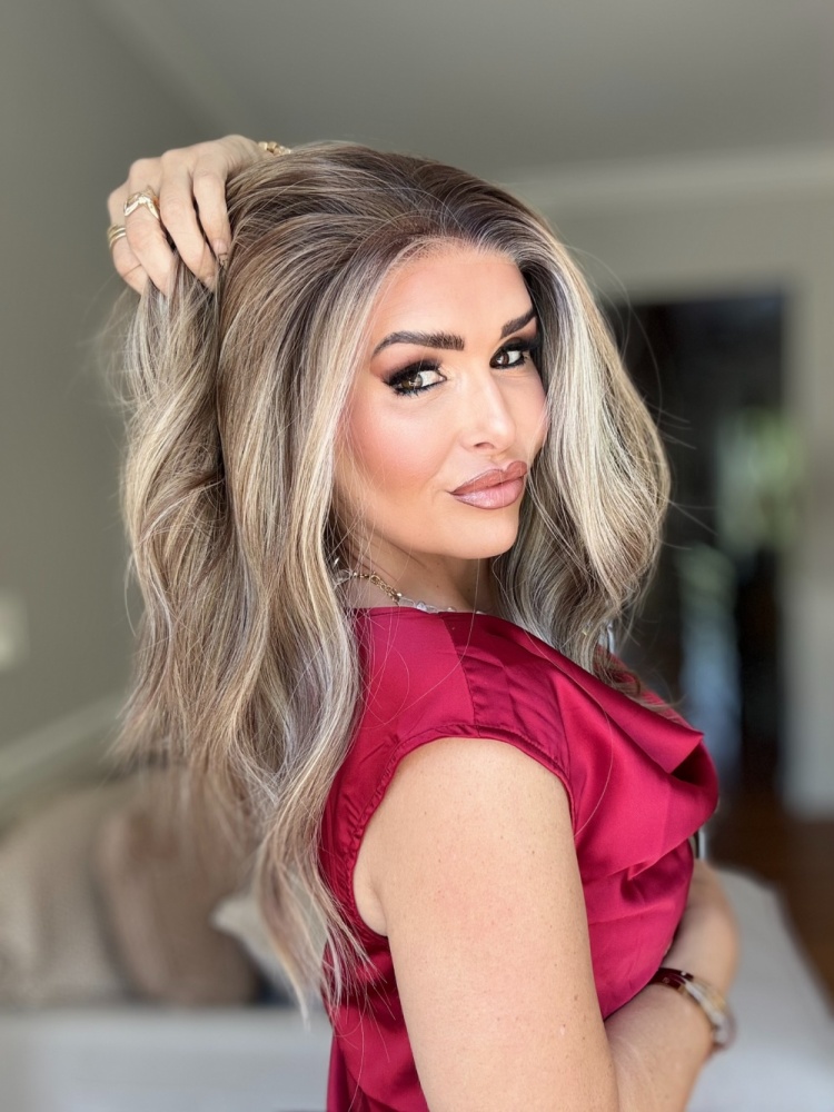 AISOM Tori Beige Dark Blonde Melt Soft Natural Water