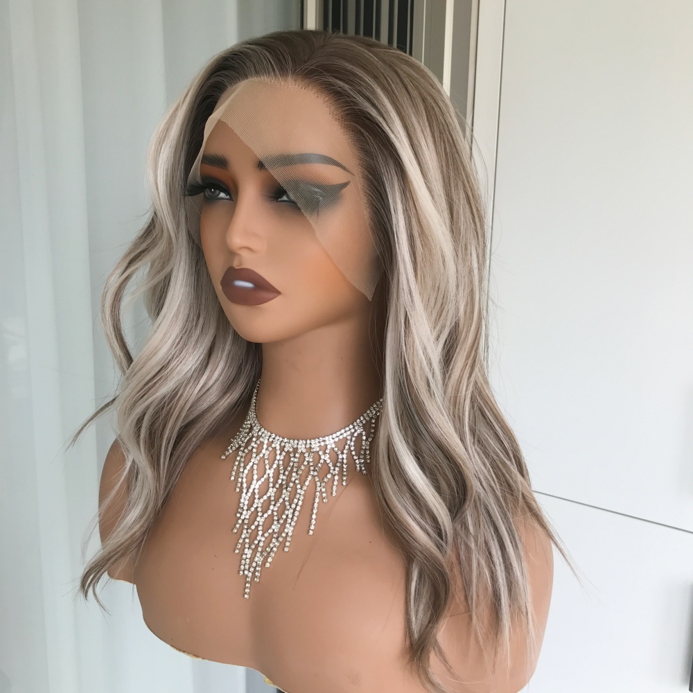 AISOM Tori Buttercream Blonde Soft Natural Wave