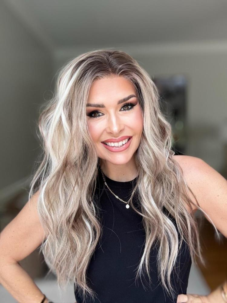 AISOM Selina Buttercream Blonde Long Body Wave