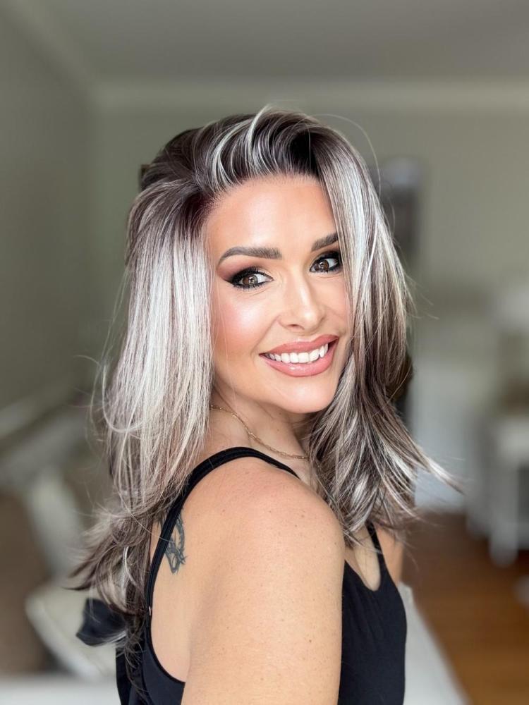 AISOM Jenna Iced Mocha Layered Straight