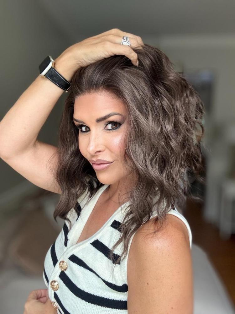 AISOM  Chloe Smoky Brunette Short Water Wave