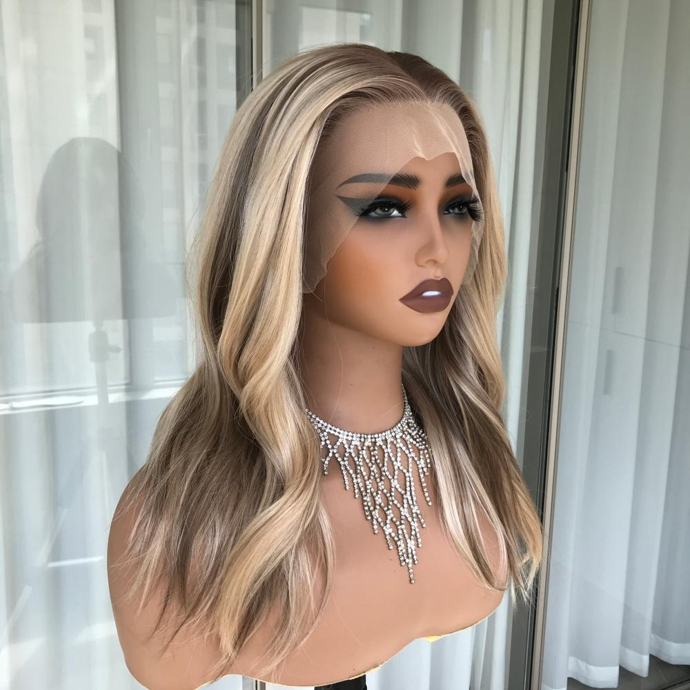 AISOM Layla Warm Vanilla Blonde mix Brown Soft Body Wave