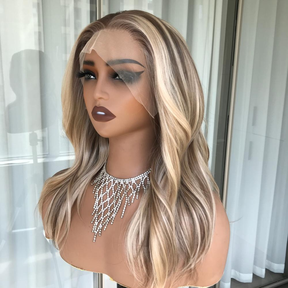 AISOM Layla Warm Vanilla Blonde mix Brown Soft Body Wave