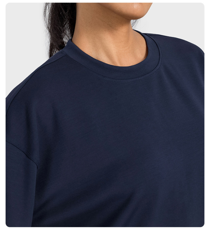 Womens Long Sleeve Sweatshirt Casual Crewneck Cute Pullover Tops Lightweight Sweatshirt with Pocket