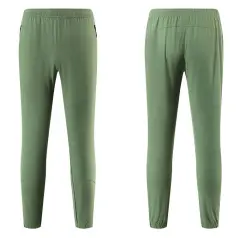 B green