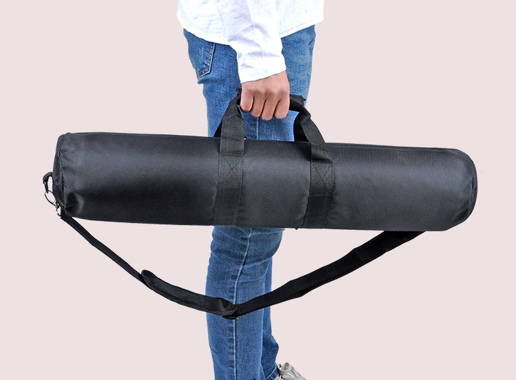 Heavy duty tripod bag with shoulder strap and handle