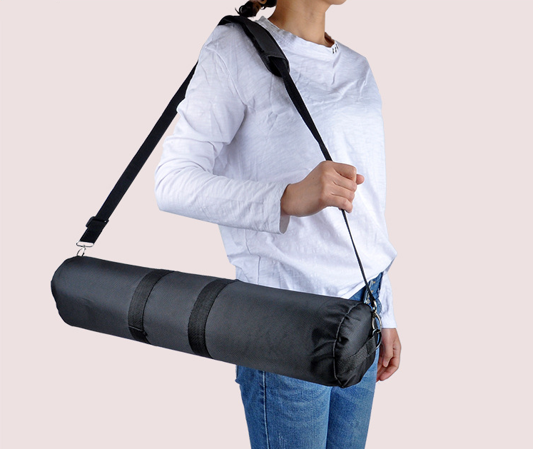 Heavy duty tripod bag with shoulder strap and handle
