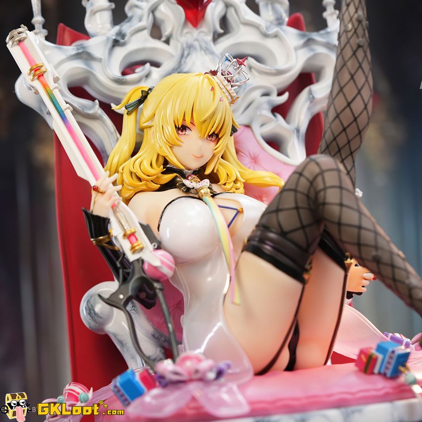 Ahri Studio 1/5 Snowbreak: Containment Zone Fenny Golden Statue