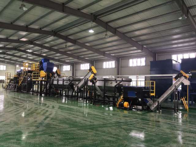 HDPE bottles Recycling Line