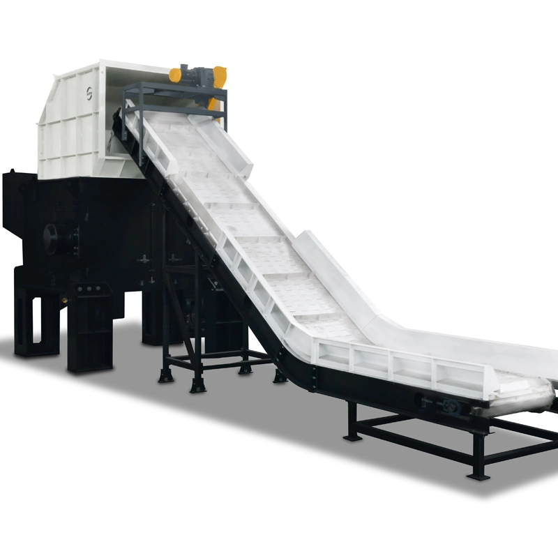 Cutting chamber and rotor detail on the SRD heavy-duty single shaft shredder