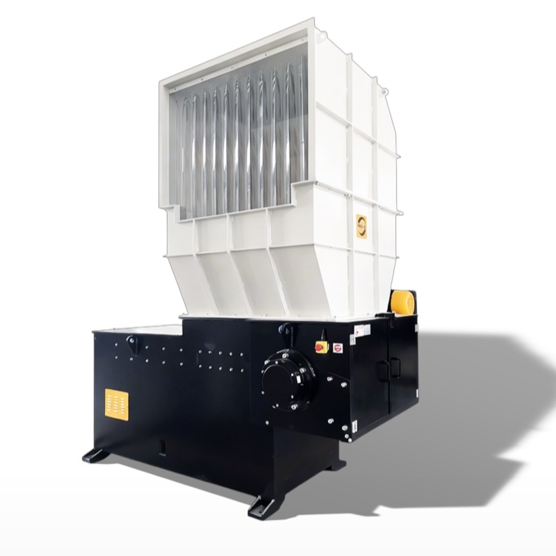 Wood and wood pallet shredder product image