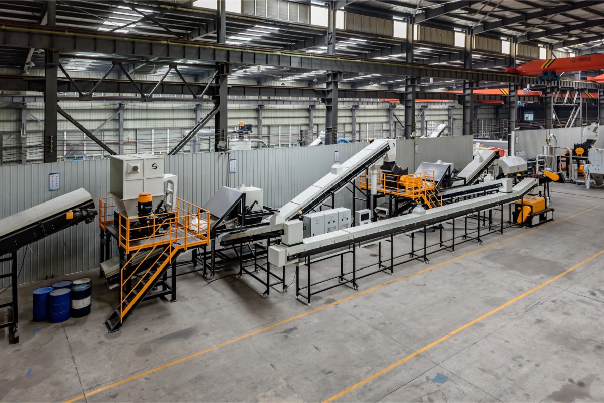 High-capacity automatic oil filter shredding and washing system overview