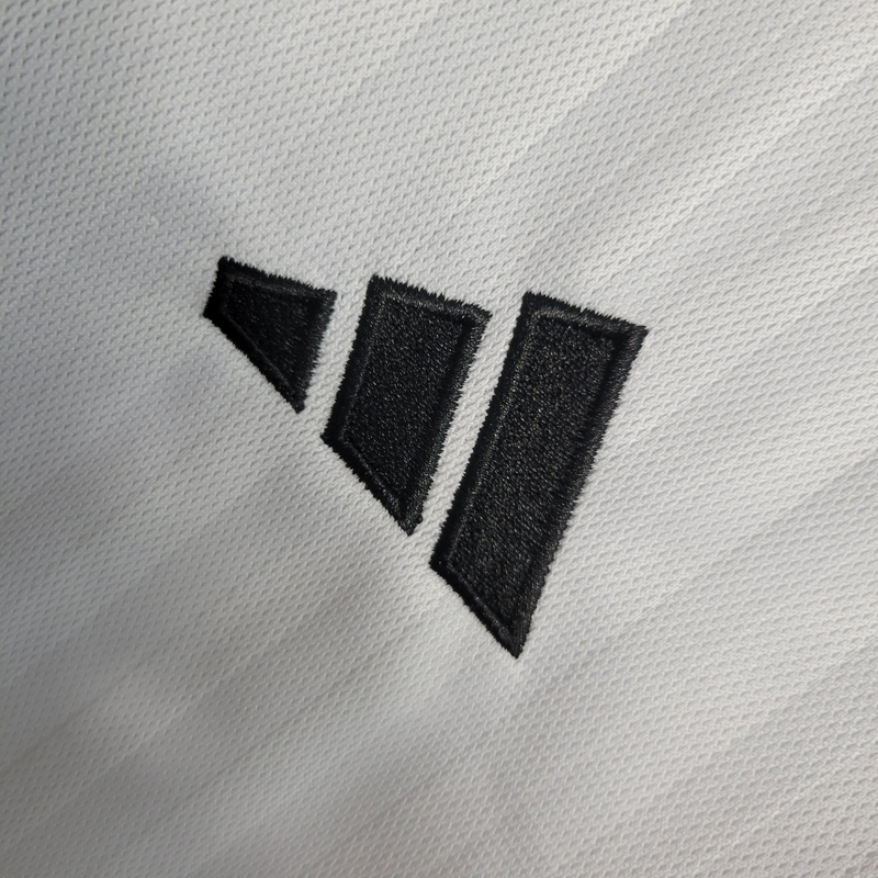 2023/2024 Fulham Home Soccer Jersey