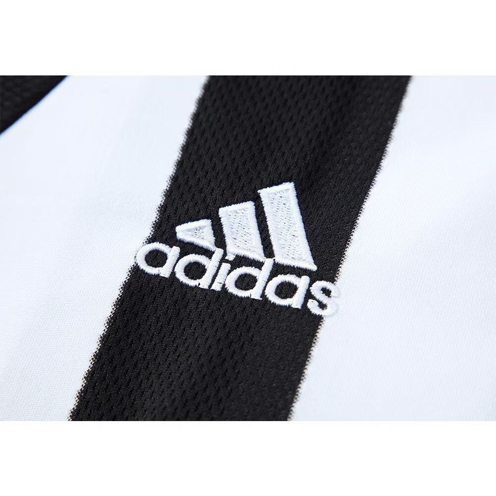 2003/2005 Newcastle United Home Soccer Jersey