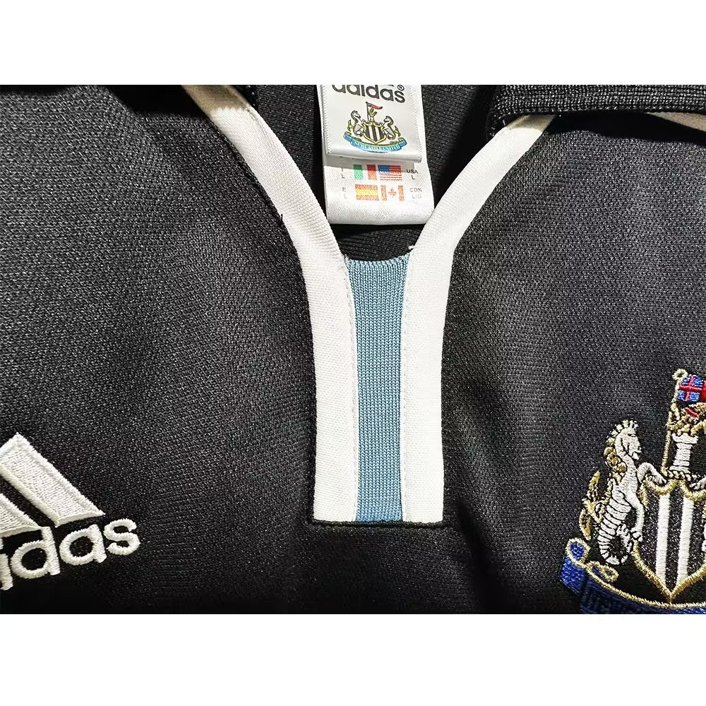 2000/2001 Newcastle Retro Away Soccer Jersey