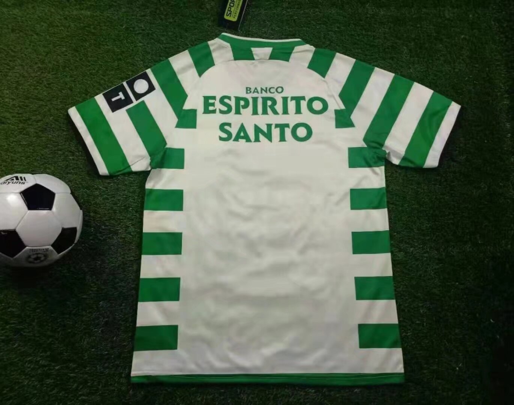 2003/2004 Sporting Home Retro Soccer Jersey