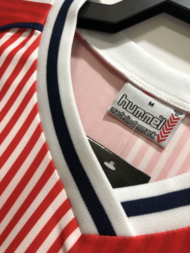 1:1 copy top quality 1986 Denmark Home red white black soccer jersey