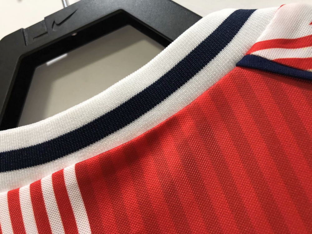 1:1 copy top quality 1986 Denmark Home red white black soccer jersey
