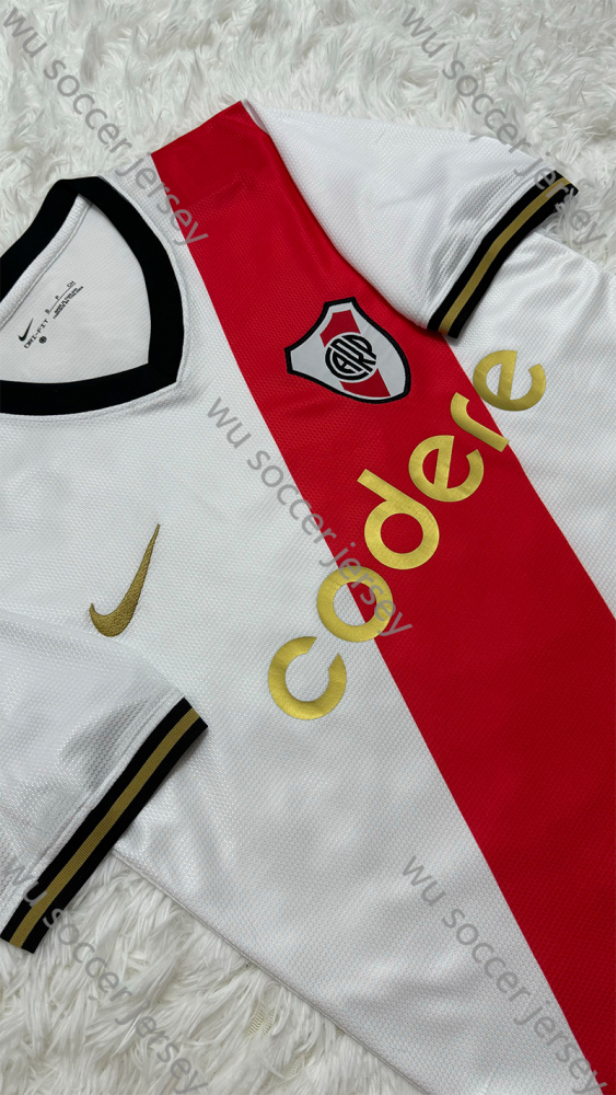 1:1 copy top quality 2024/2025 River Plate Home football  jersey