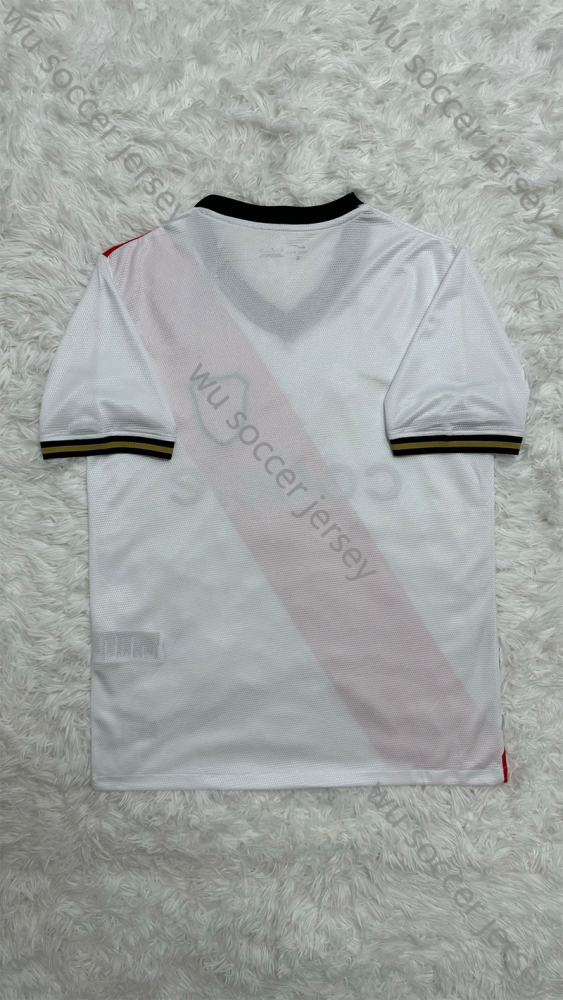 1:1 copy top quality 2024/2025 River Plate Home football  jersey