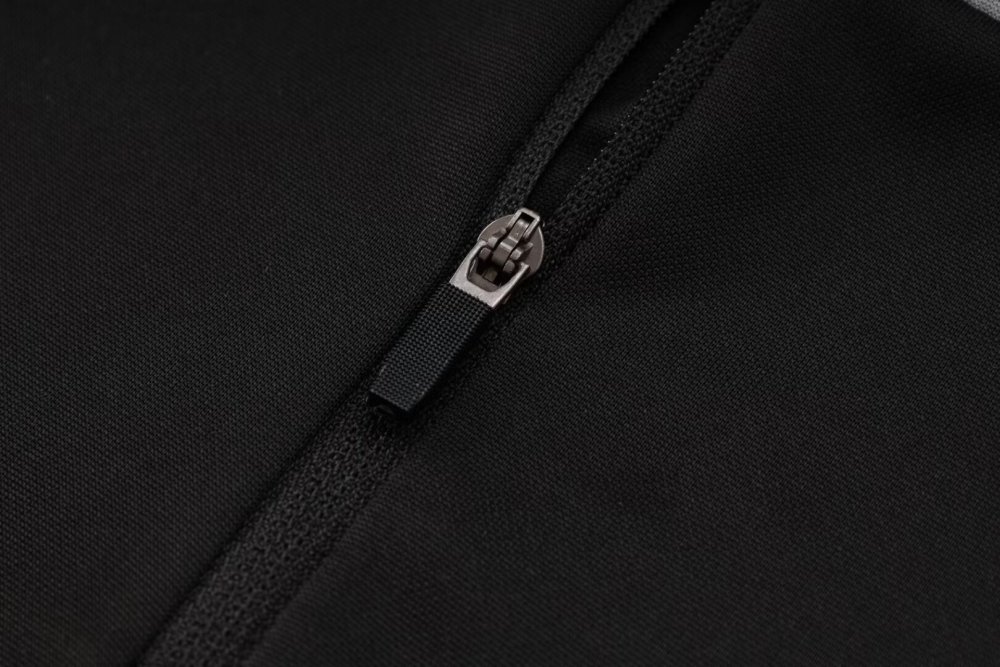 2024/2025 Corinthians Black Long Sleeve Training Suit kit