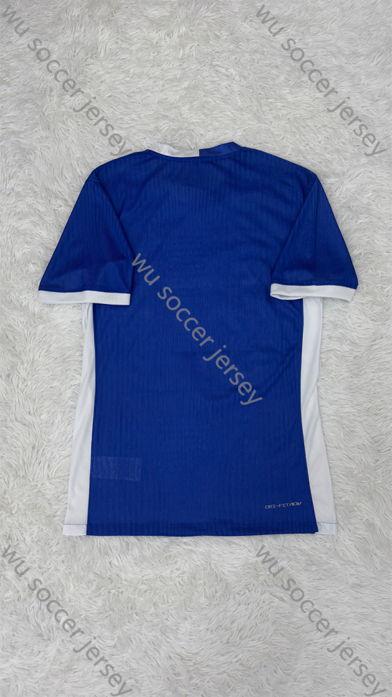 1:1 copy top quality 2025/2026 Chelsea home football jersey