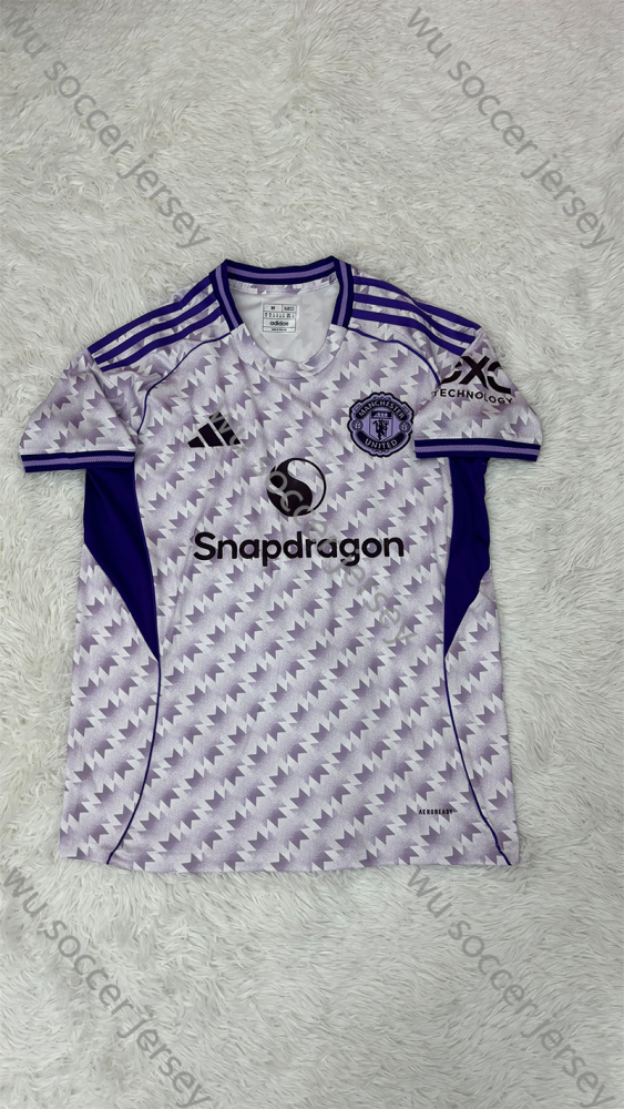 1:1 copy top quality 2025/2026 Manchester United  Away Football Jersey