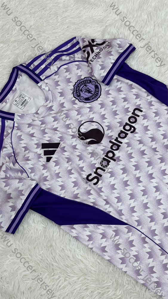 1:1 copy top quality 2025/2026 Manchester United  Away Football Jersey