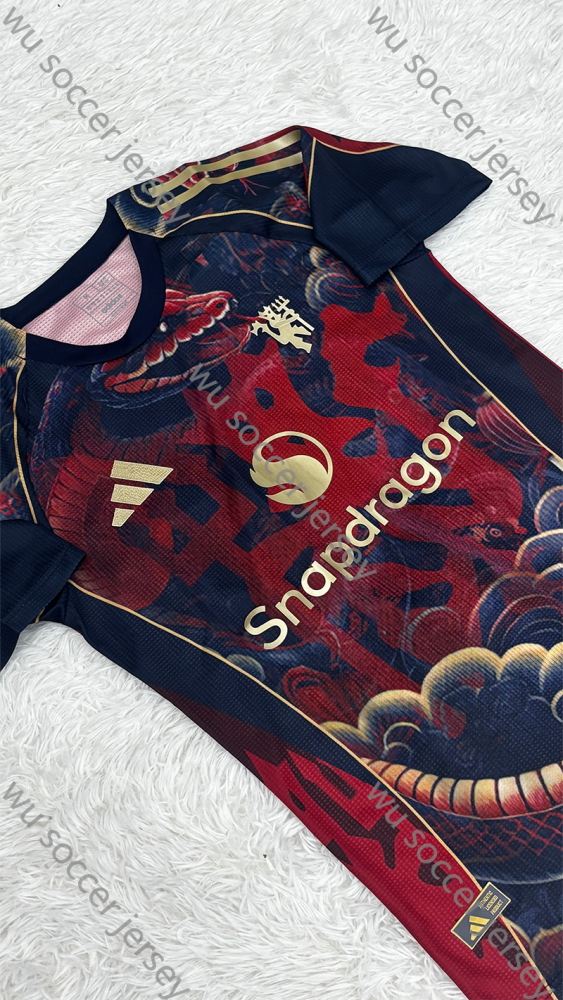 1:1 copy top quality 2025/2026 Manchester United Player Edition Football Jersey