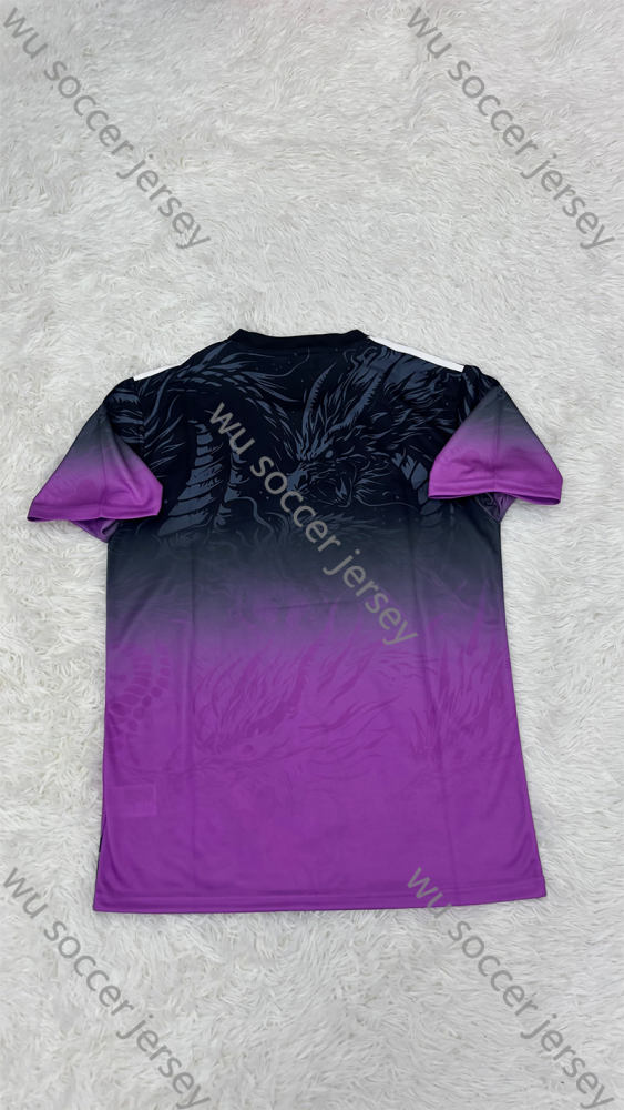 1:1 copy top quality 2025/2026 Real Madrid  Fan Edition Football Jersey