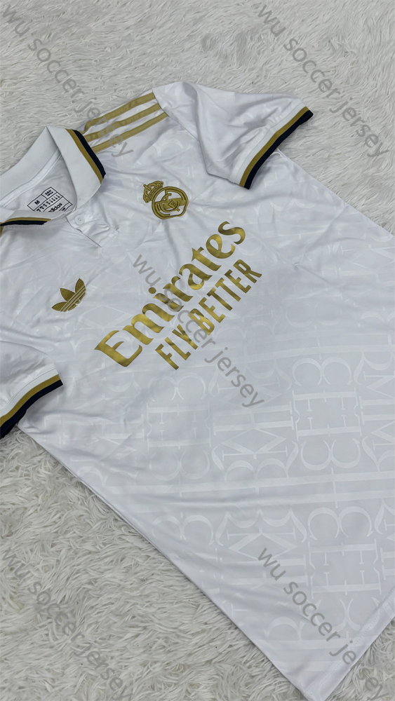 1:1 copy top quality 2025/2026 Real Madrid  Fan Edition Football Jersey