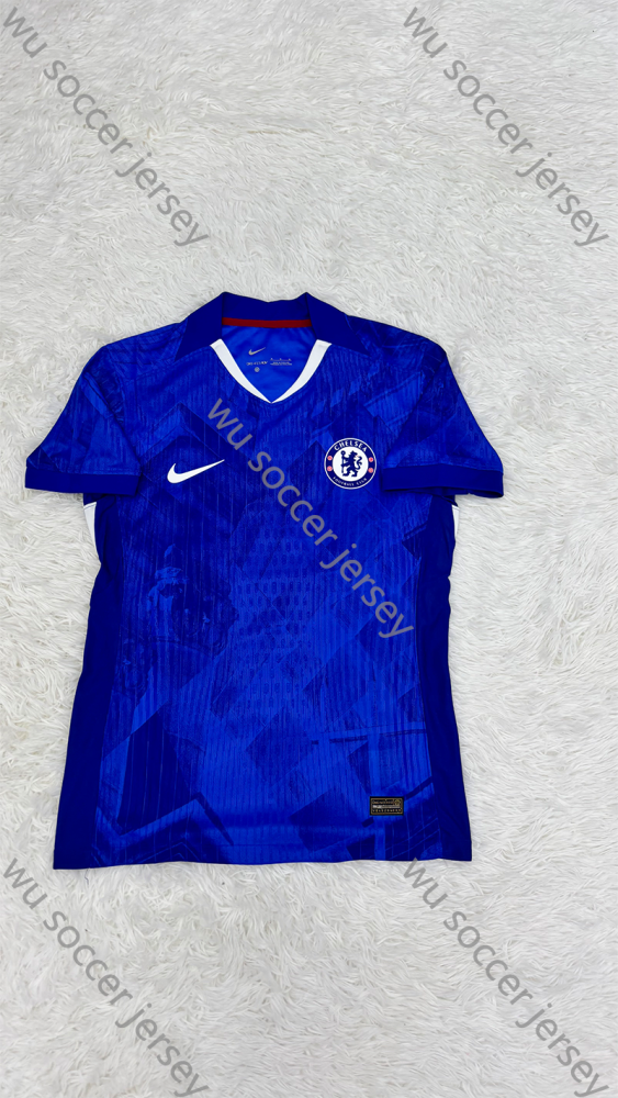 1:1 copy top quality 2025/2026 Chelsea home football jersey
