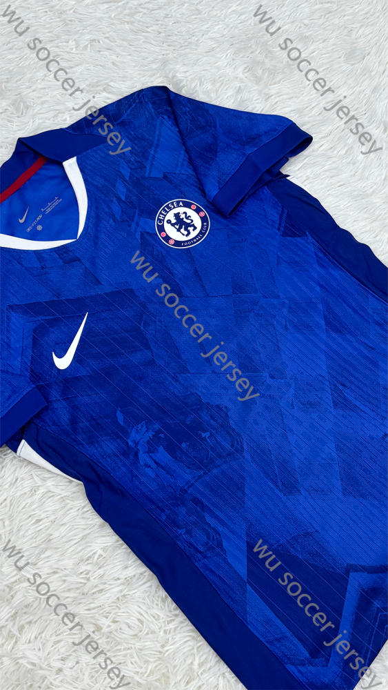 1:1 copy top quality 2025/2026 Chelsea home football jersey