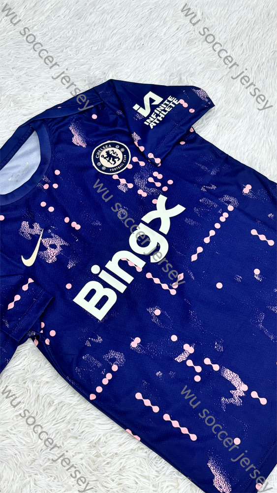 1:1 copy top quality（S-XXL）2025/2026 Chelsea Pre-match training jersey fan version football jersey